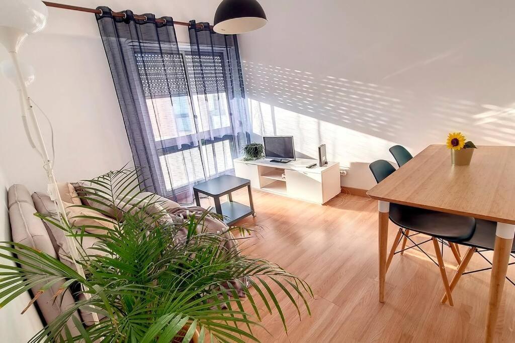 Cozy One Bedroom Apartment リスボン エクステリア 写真